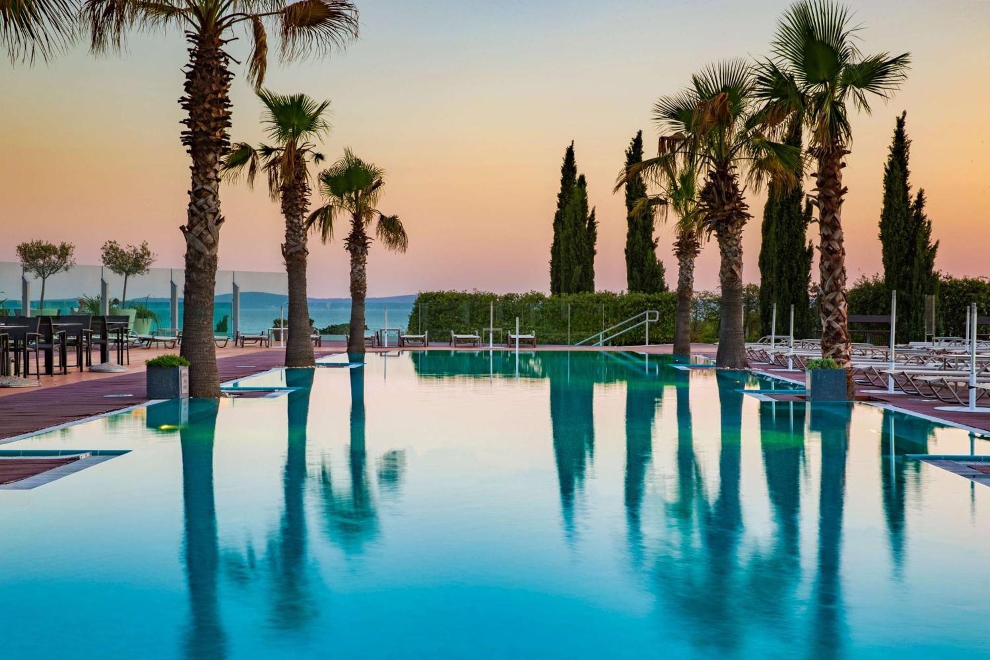 Radisson Blu Resort & Spa Spalato Esterno foto The Dead Sea