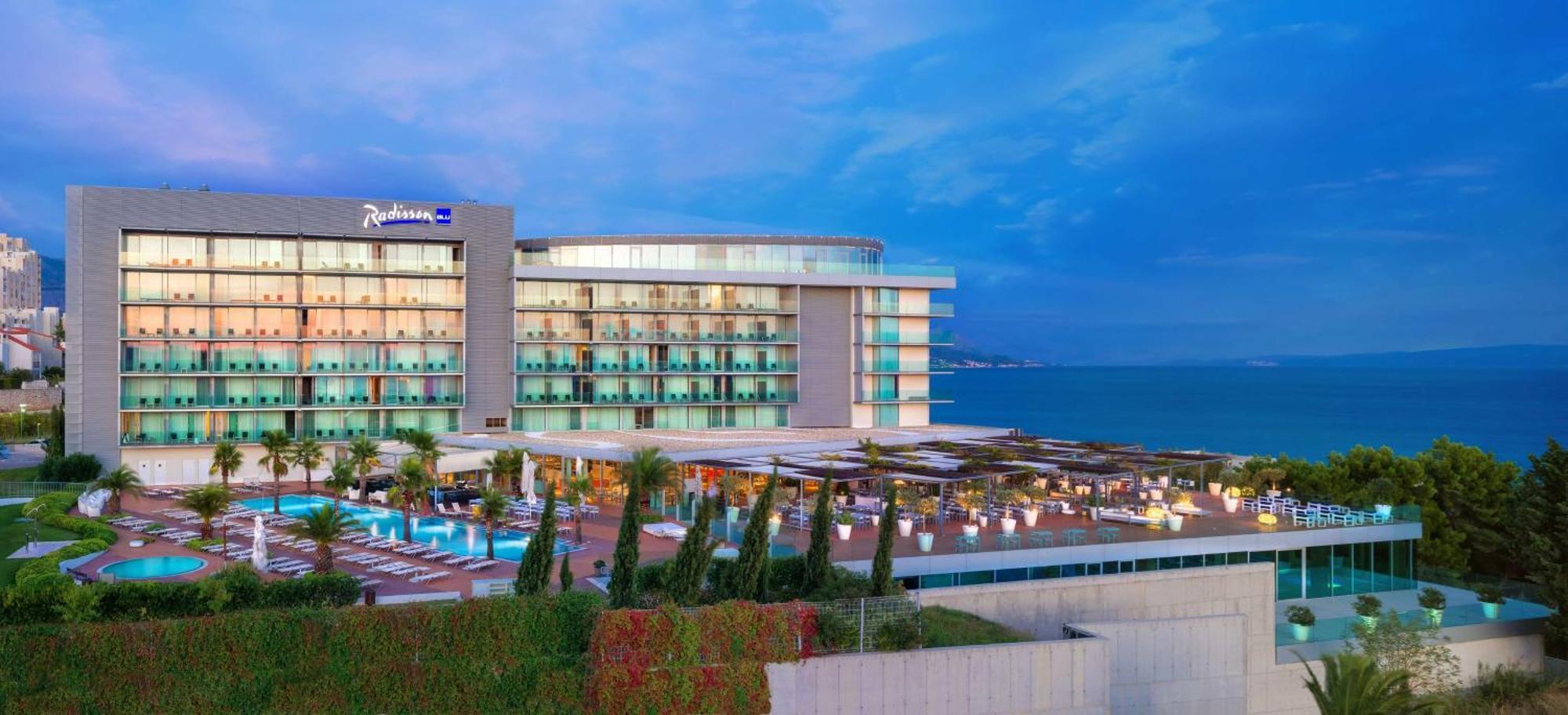 Radisson Blu Resort & Spa Spalato Esterno foto Radisson Blu Resort, Larnaca